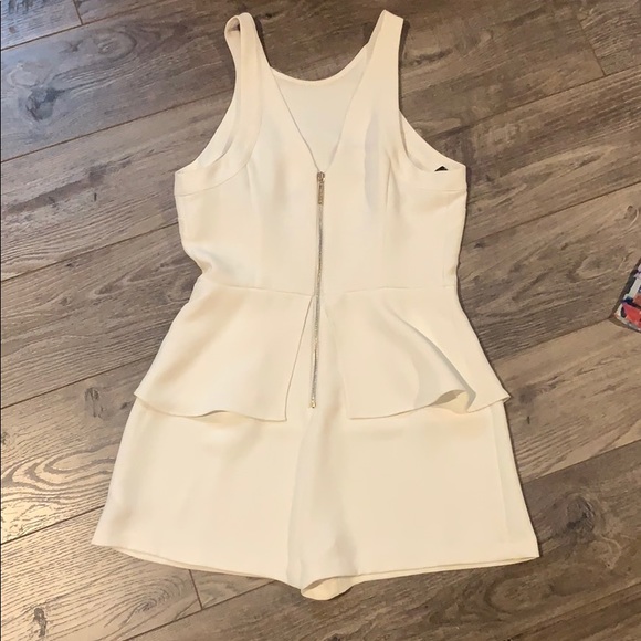 Worn once - Picture 2 of 3